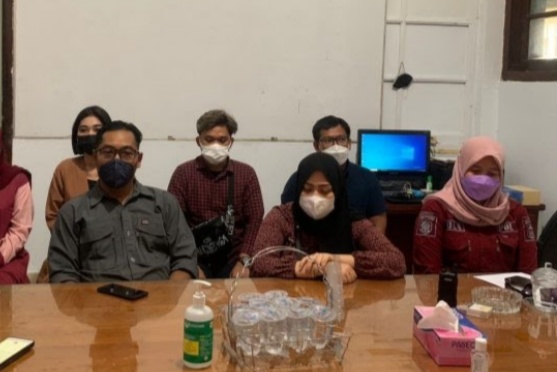 Selebgram yang Pesta Ultahnya Melanggar Prokes Diperiksa Satpol PP Makassar